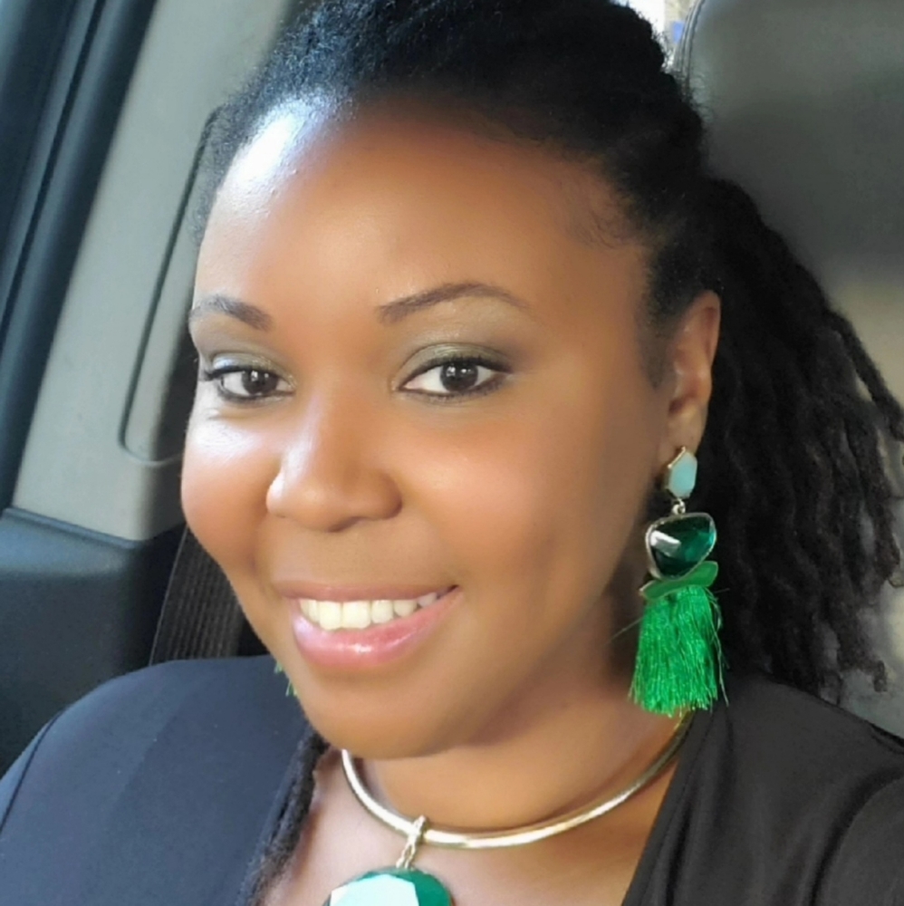 Meet your Posher, Yvetta